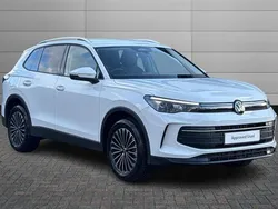 Pure white Used 2024 VW Tiguan Match SUV | £29,990 (Fair price)