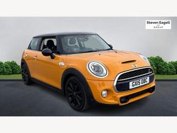 Orange Used 2015 Mini Cooper S Hatch Hatchback | £11,396 (Fair price)