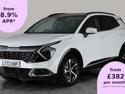 White Used 2022 Kia Sportage 4 SUV | £25,765 (Fair price)