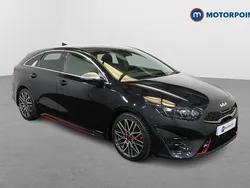 Black Used 2022 Kia ProCeed Hatchback | £21,999 (Fair price)
