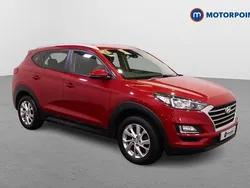 Red Used 2019 Hyundai Tucson SE SUV | £11,999 (Fair price)