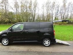 Black Used 2023 Citroën Spacetourer Business Class MPV | £21,495 (Fair price)