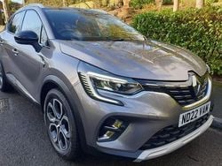 Grey Used 2022 Renault Captur SE SUV | £14,695 (Fair price)