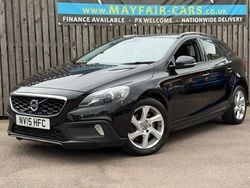 Black Used 2015 Volvo V40 CC Estate | £4,695 (Good price)