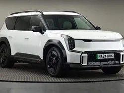 Snow white pearl Used 2024 Kia EV9 2 SUV | £55,500 (Fair price)