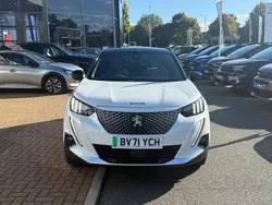 White Used 2021 Peugeot e-2008 Premium SUV | £14,995 (Fair price)