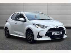 White Used 2023 Toyota Yaris Hybrid Design Hatchback | £18,749 (Fair price)