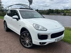 White Used 2015 Porsche Cayenne SUV | £18,999 (Fair price)