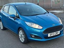 Blue Used 2013 Ford Fiesta Zetec Hatchback | £4,995 (Fair price)