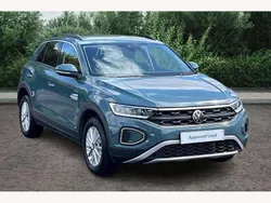 Blue Used 2022 VW T-Roc Life SUV | £20,550 (Fair price)