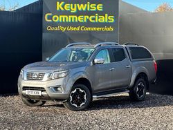 Grey Used 2021 Nissan Navara Tekna Pickup | £17,690 (Fair price)