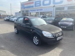 Black Used 2009 Kia Rio Hatchback | £995 (Fair price)