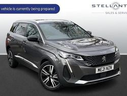 Used 2022 Peugeot 5008 Premium Estate | £22,199 (Fair price)