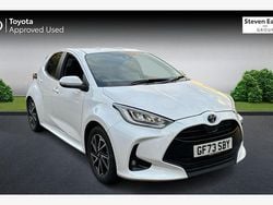 Used 2025 Toyota Yaris Hybrid Design Hatchback | £18,268 (Fair price)