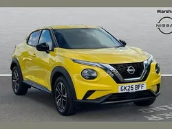 Iconic yellow New 2025 Nissan Juke N-Connecta SUV | £21,990 (Fair price)