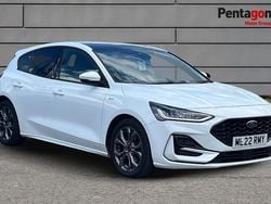 Used 2025 Ford Focus ST-Line Hatchback | £16,995 (Good price)