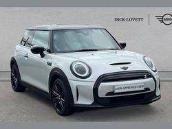 Silver Used 2022 Mini Cooper S Level 3 Hatchback | £16,995 (A bit pricey)