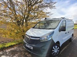 White Used 2017 Vauxhall Vivaro Van | £6,995 (Super price)