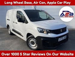 White Used 2023 Peugeot Partner Premium Van | £17,376