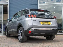 Grey Used 2019 Peugeot 3008 Active SUV | £12,900 (Fair price)