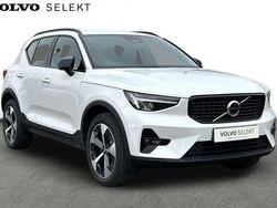 White New 2025 Volvo XC40 Plus SUV | £35,000