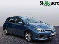 Used 2017 Toyota Auris Business Edition | £9,795 (Fair price)