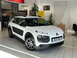 White Used 2015 Citroën C4 Cactus Feel Hatchback | £3,492 (Fair price)