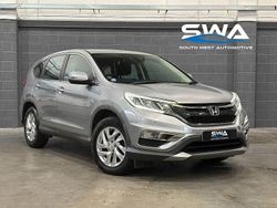 Silver Used 2016 Honda CR-V SE SUV | £7,899 (Fair price)