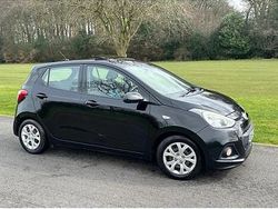 Black Used 2014 Hyundai i10 SE Hatchback | £1,795 (Super price)