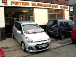 White Used 2014 Hyundai i10 Classic Hatchback | £5,450 (Fair price)