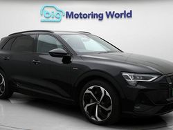 Used 2023 Audi e-tron Black Edition SUV | £24,500 (Fair price)