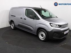 Grey New 2025 Citroën Berlingo MPV | £16,499 (Good price)