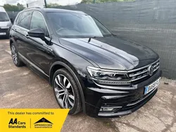 Black Used 2019 VW Tiguan R-line SUV | £16,195 (Good price)