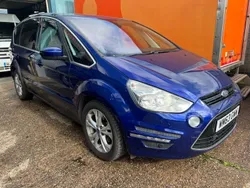 Blue Used 2014 Ford S-MAX Titanium MPV | £4,195 (Good price)