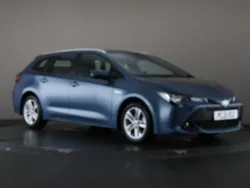 Blue Used 2021 Toyota Corolla Estate | £17,100 (Fair price)