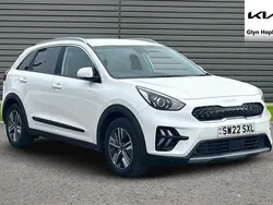 White Used 2022 Kia Niro 2 SUV | £18,630 (Fair price)