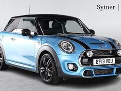 Blue Used 2019 Mini Cooper S Hatch Hatchback | £18,500 (Fair price)