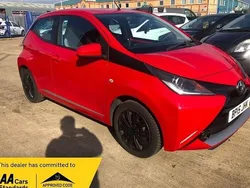 Red Used 2015 Toyota Aygo X-play Hatchback | £5,457 (Fair price)