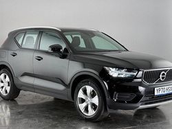 Black Used 2020 Volvo XC40 Momentum SUV | £19,600 (Fair price)