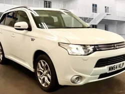 White Used 2014 Mitsubishi Outlander P-HEV Estate | £6,990 (Fair price)