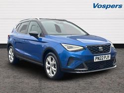 Blue Used 2022 Seat Arona FR SUV | £13,750 (Fair price)