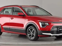 Red Used 2024 Kia Niro 2 SUV | £23,950 (Fair price)