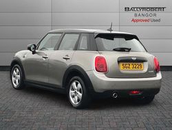 Grey Used 2020 Mini Cooper Classic Hatchback | £10,995 (Fair price)
