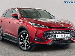 Red Used 2024 MG HS Trophy SUV | £25,421