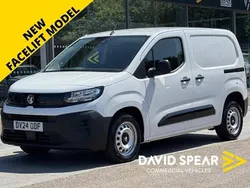 White Used 2024 Vauxhall Combo MPV | £14,990 (A bit pricey)