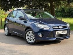 Blue Used 2013 Ford Focus Titanium Hatchback | £5,999 (Fair price)
