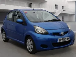 Blue Used 2010 Toyota Aygo Hatchback | £5,995 (Fair price)