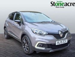 Grey/black Used 2019 Renault Captur Iconic SUV | £7,750 (Fair price)