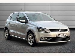 Silver Used 2016 VW Polo SEL Hatchback | £10,990 (Fair price)