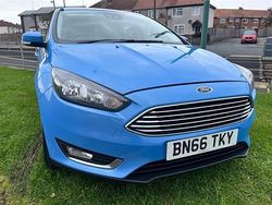 Blue Used 2016 Ford Focus Titanium Hatchback | £4,995 (Fair price)